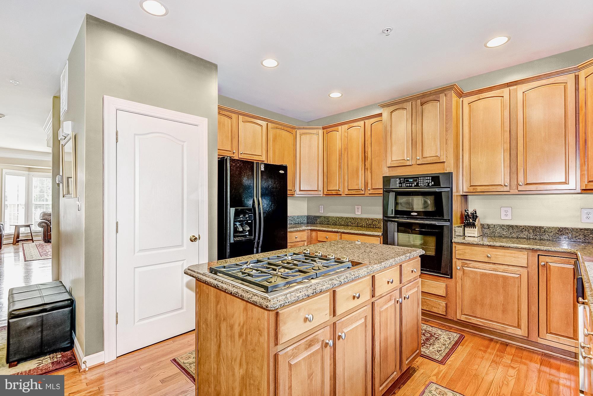 2312 Abby Road Edgewater, MD 21037 - Photo 7 of 38 Recessed lights & large pantry