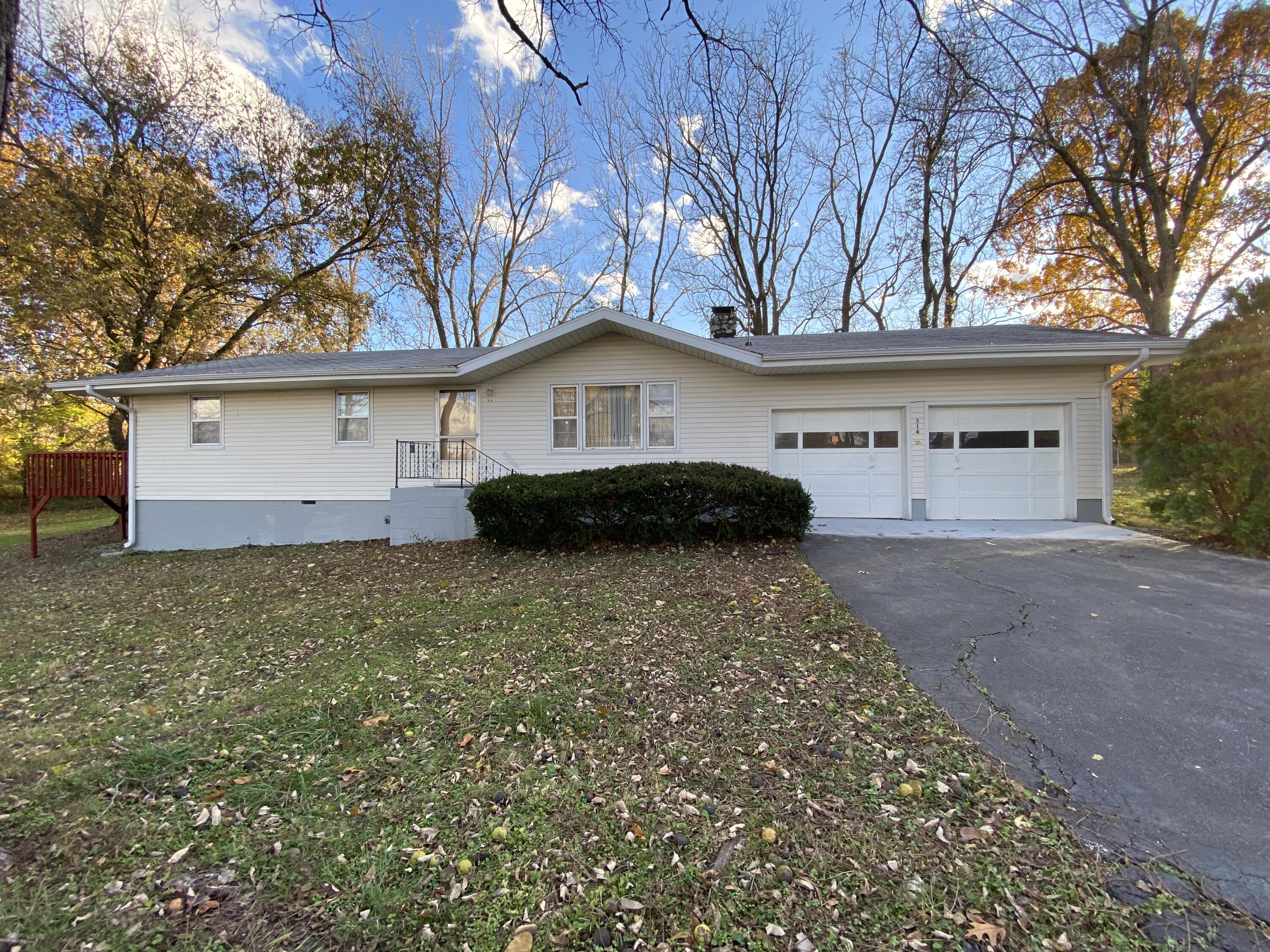 514 West Melbourne Road Springfield, MO 65810 - Photo 1 of 1 IMG_1853