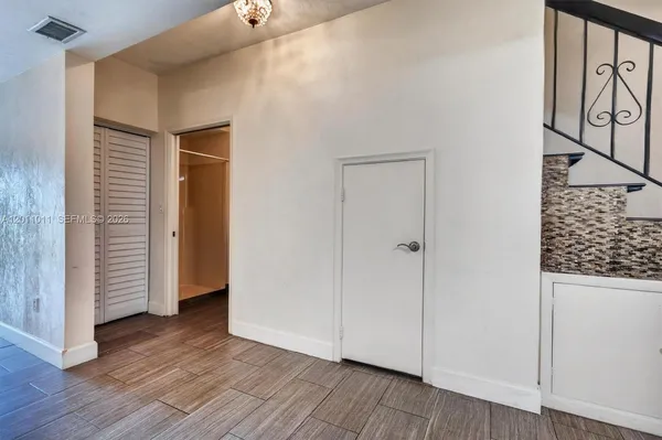 $3,450 | 8855 Southwest 62nd Terrace, Unit 10J, Miami, FL 33173