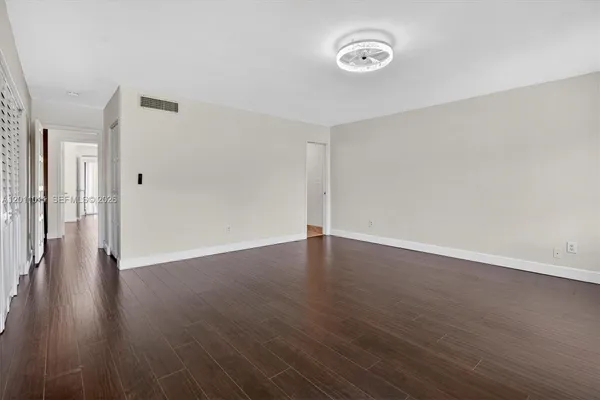 $3,450 | 8855 Southwest 62nd Terrace, Unit 10J, Miami, FL 33173