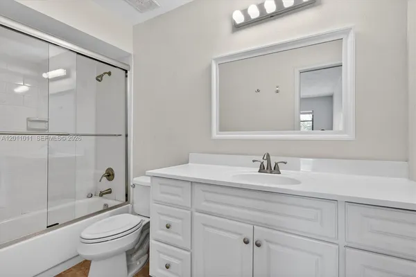 $3,450 | 8855 Southwest 62nd Terrace, Unit 10J, Miami, FL 33173