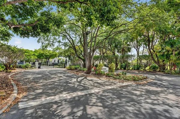 $3,450 | 8855 Southwest 62nd Terrace, Unit 10J, Miami, FL 33173