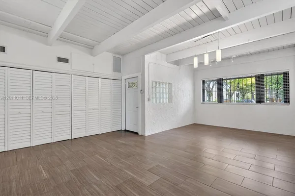 $3,450 | 8855 Southwest 62nd Terrace, Unit 10J, Miami, FL 33173