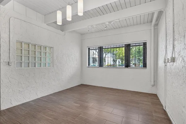 $3,450 | 8855 Southwest 62nd Terrace, Unit 10J, Miami, FL 33173