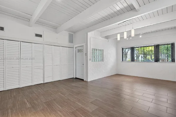 $3,450 | 8855 Southwest 62nd Terrace, Unit 10J, Miami, FL 33173