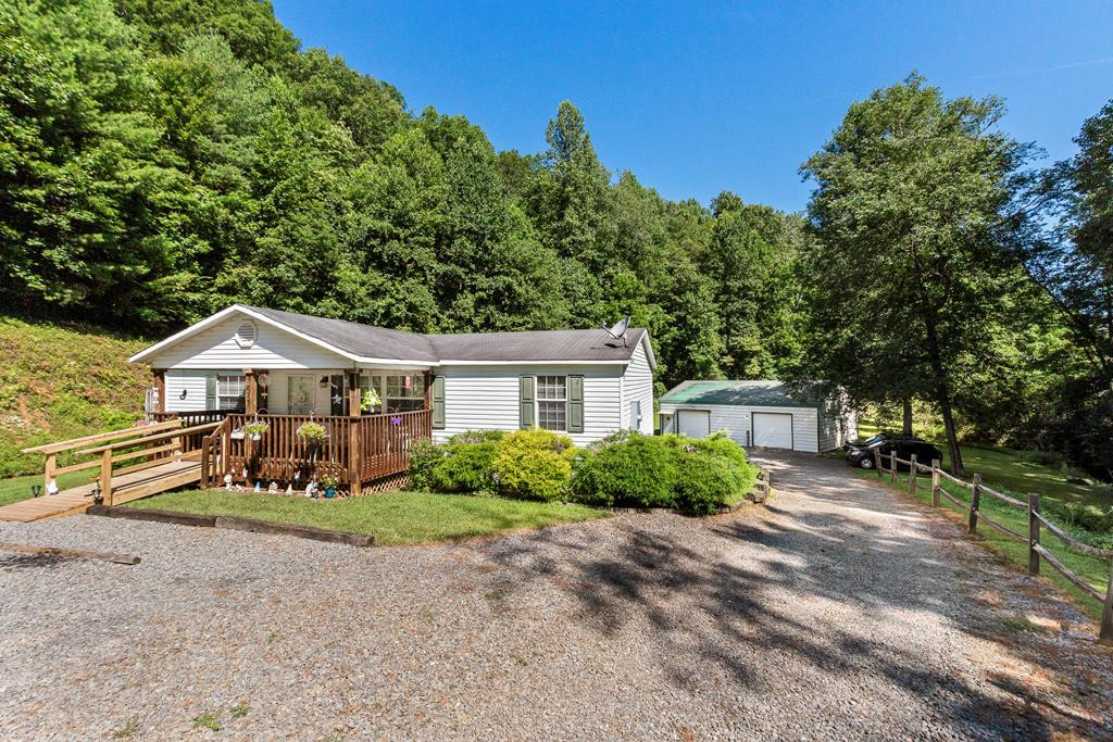 637 Oakgrove Road Murphy, NC 28906 - Photo 11 of 51