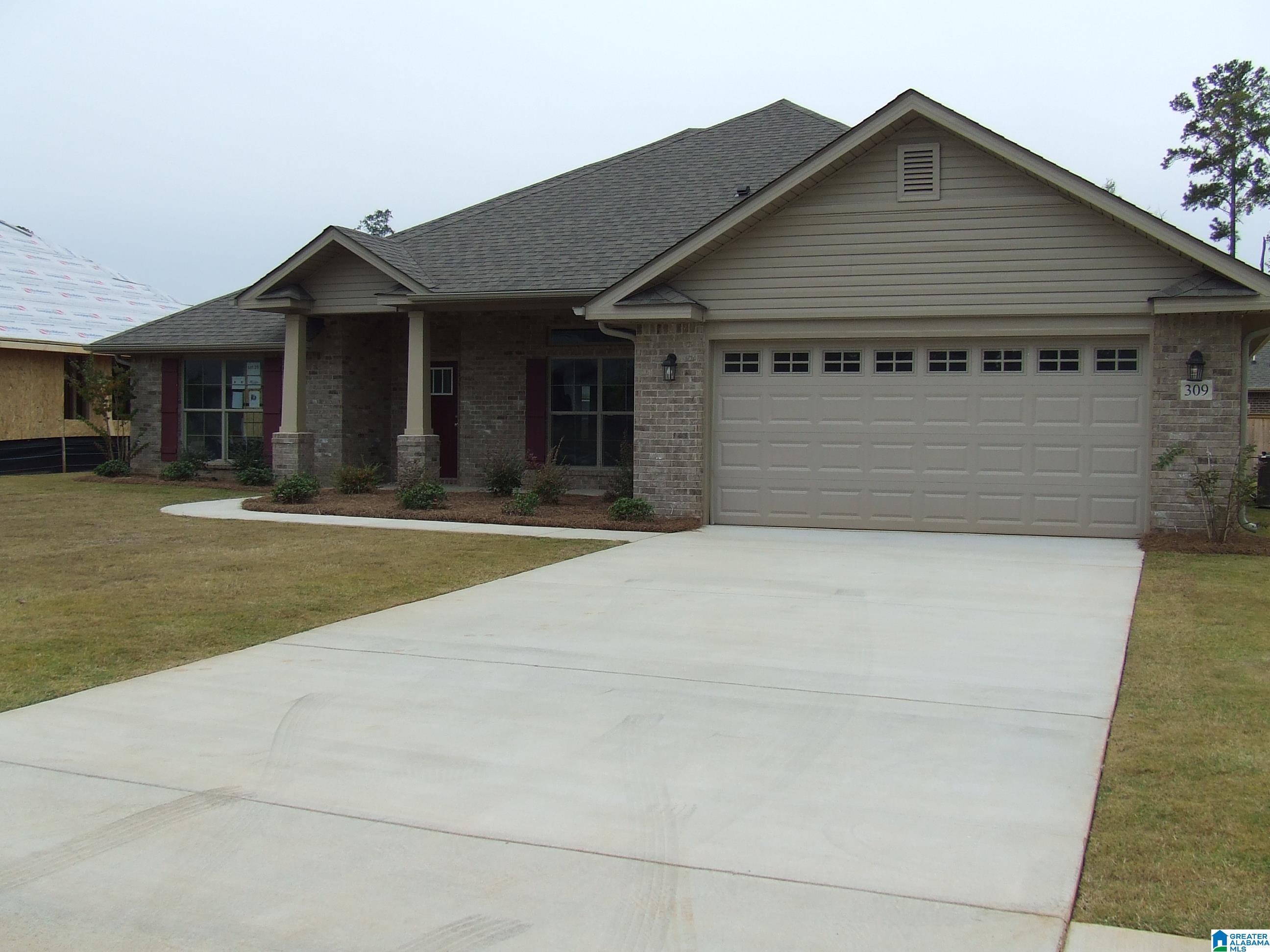309 Tupelo Trail Alabaster, AL 35007 - Photo 1 of 34 Gallery Image 1