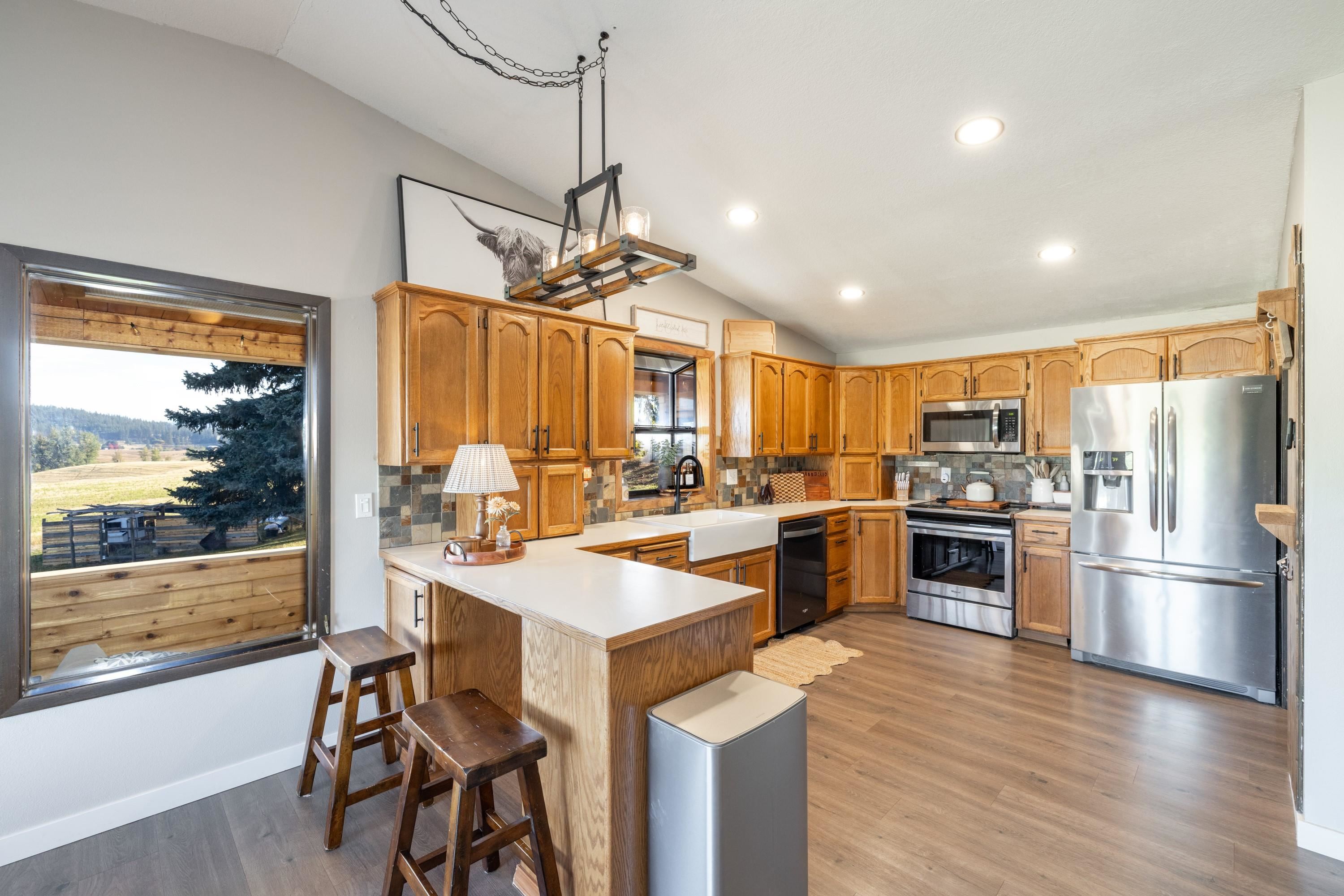 8001 East Woolard Road Colbert, WA 99005 - Photo 9 of 48 Gallery Image 9