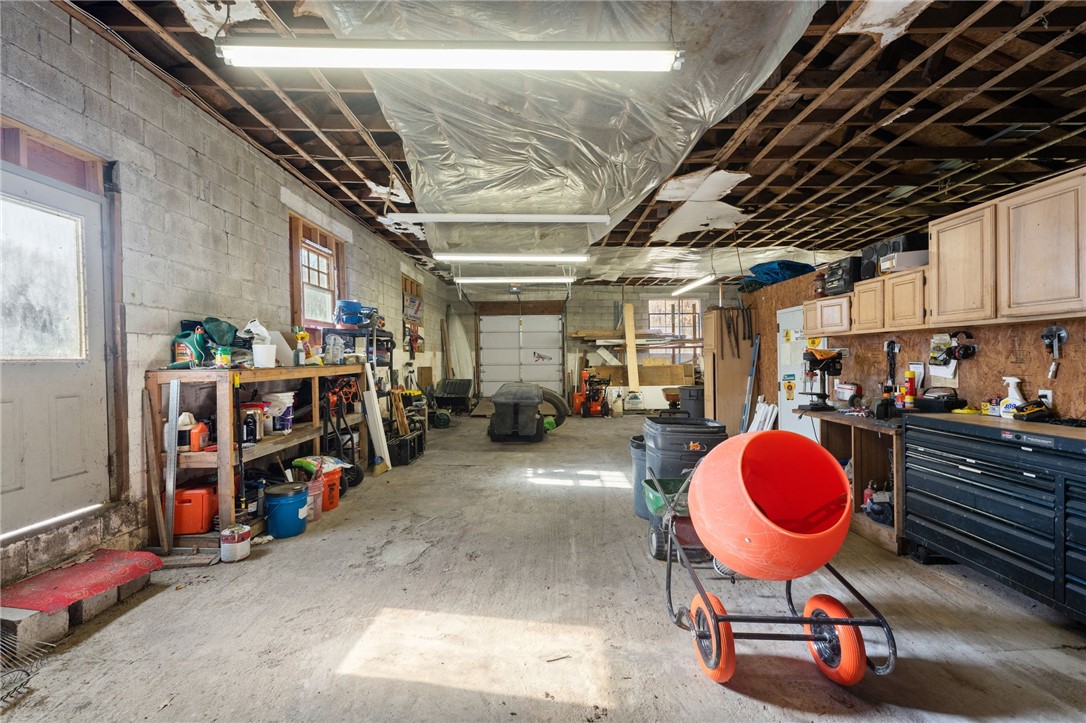 3491 Flat River Road Coventry, RI 02816 - Photo 26 of 35