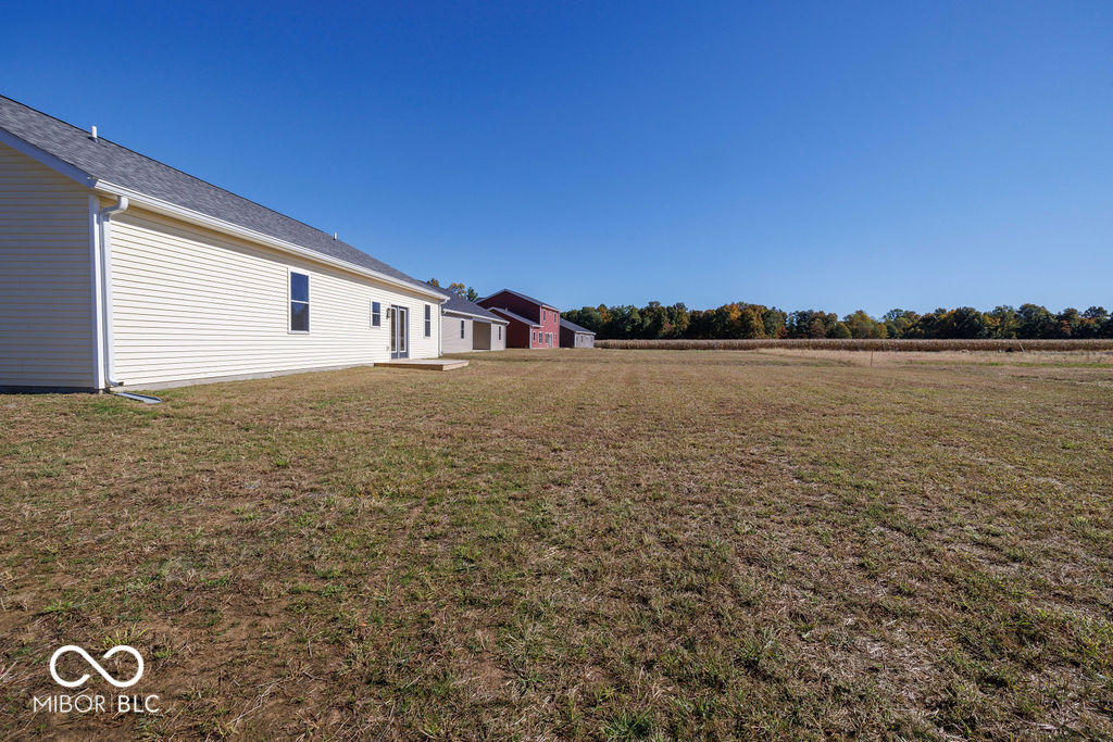 104 Pin Oak Road Spencer, IN 47460 - Photo 35 of 36