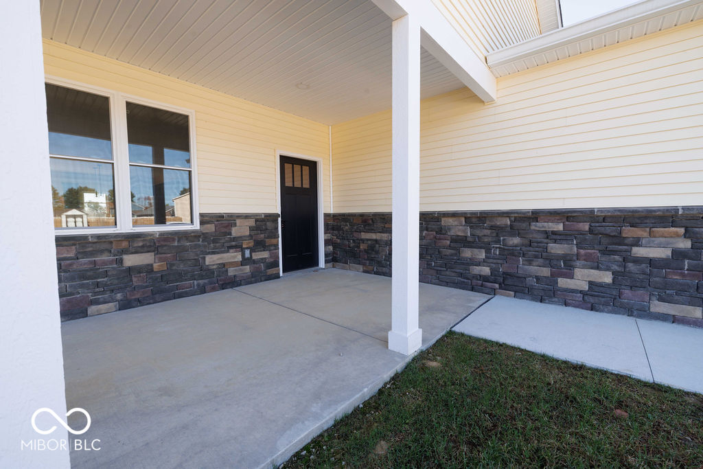 104 Pin Oak Road Spencer, IN 47460 - Photo 9 of 36