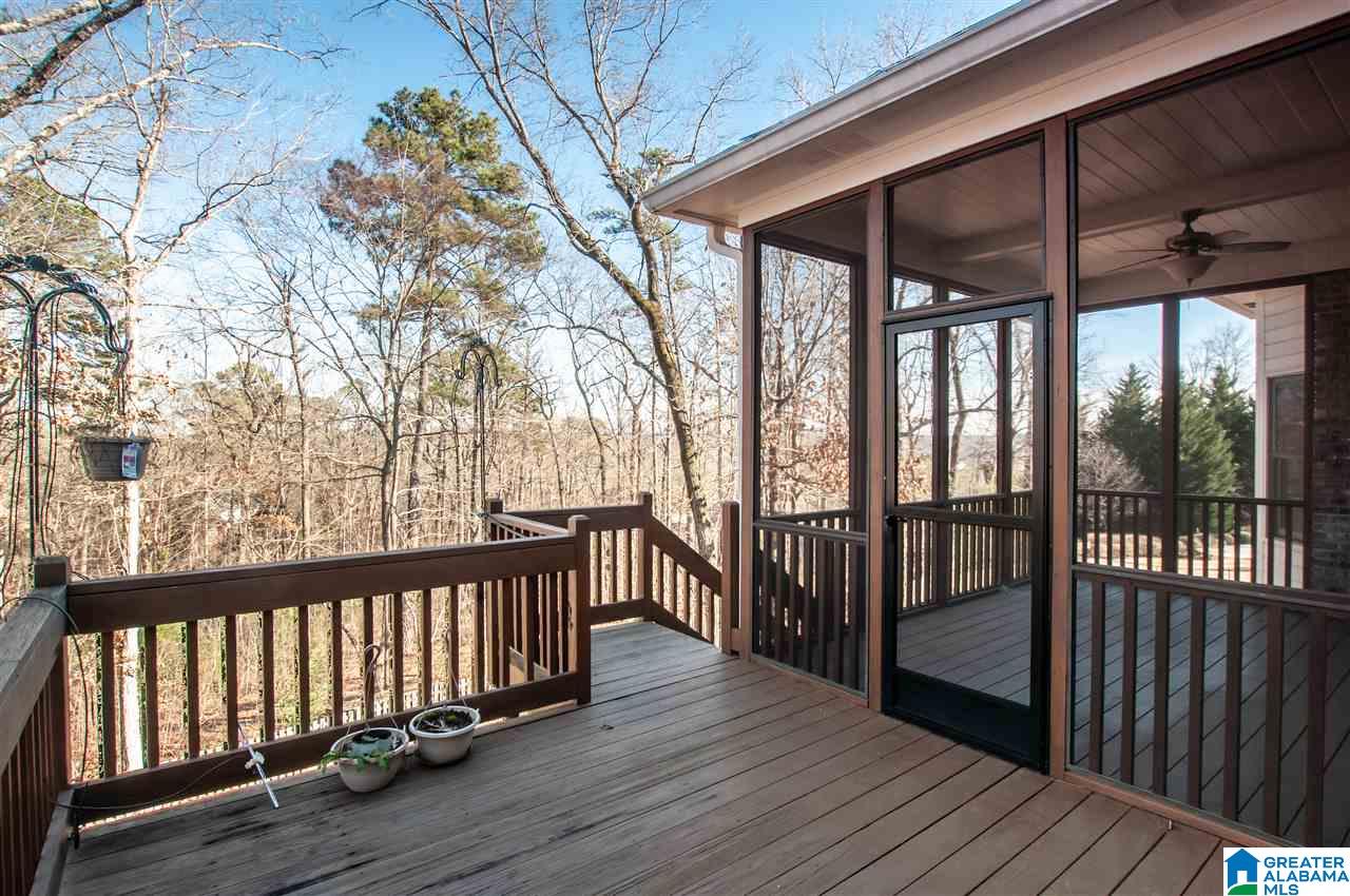 512 Ryding Circle Trussville, AL 35173 - Photo 8 of 41
