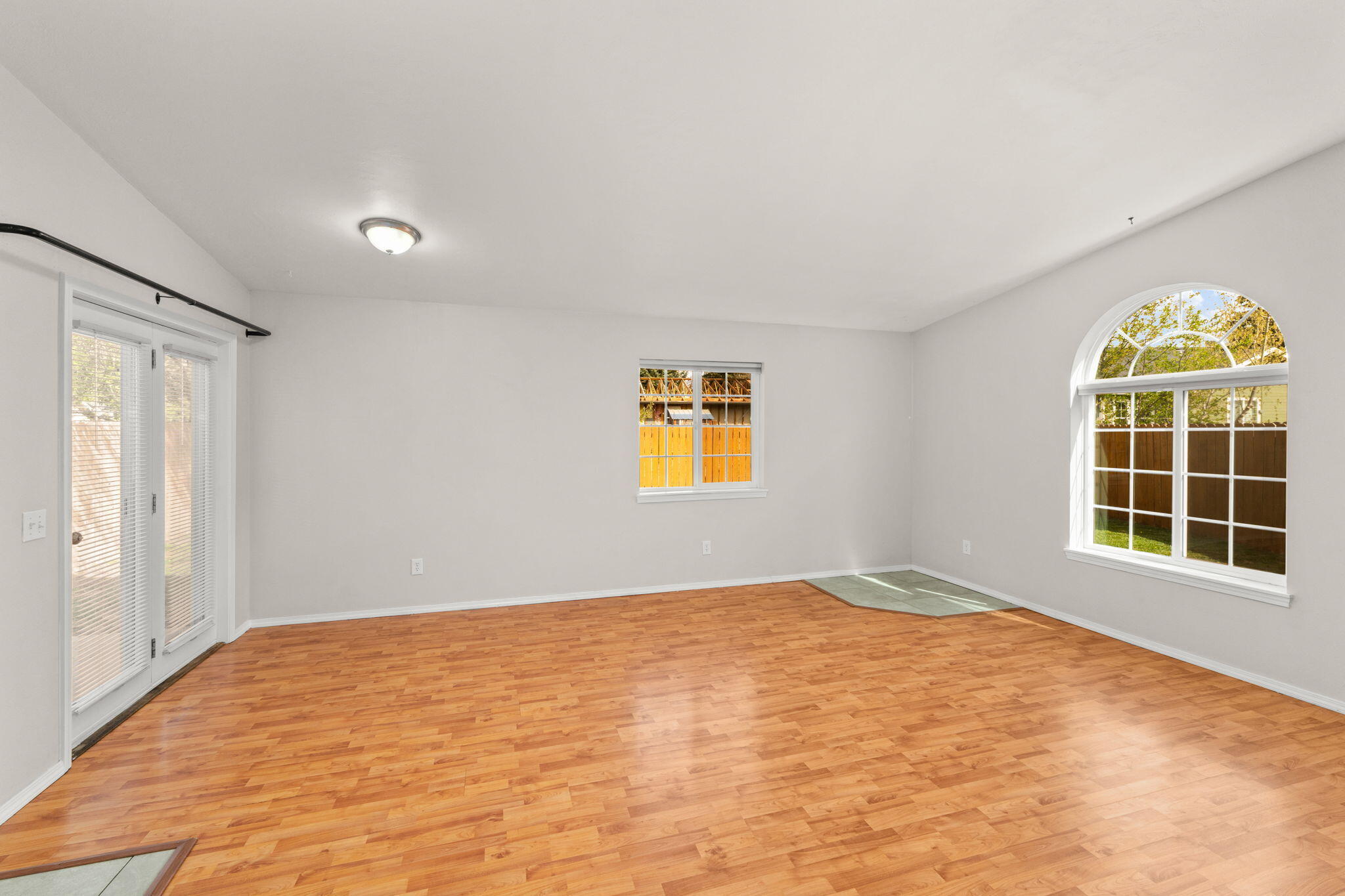 821 Jackpine Drive Hailey, ID 83333 - Photo 6 of 21 Living /dining area