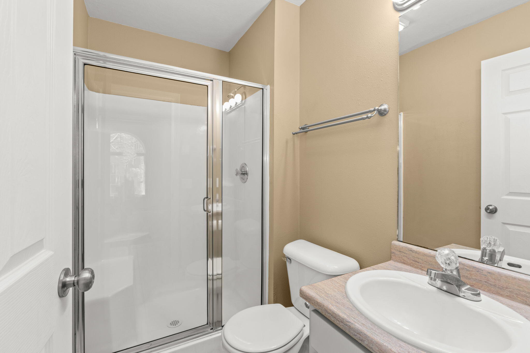 821 Jackpine Drive Hailey, ID 83333 - Photo 9 of 21 Entry level full bath