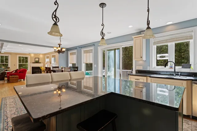 $999,000 | 5 Stone Ridge Lane, Exeter, NH 03833