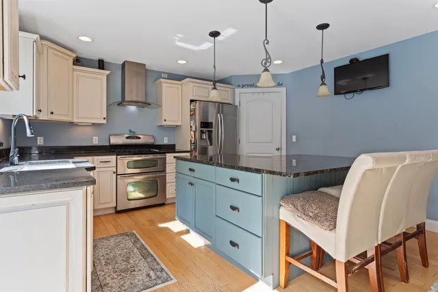 $999,000 | 5 Stone Ridge Lane, Exeter, NH 03833