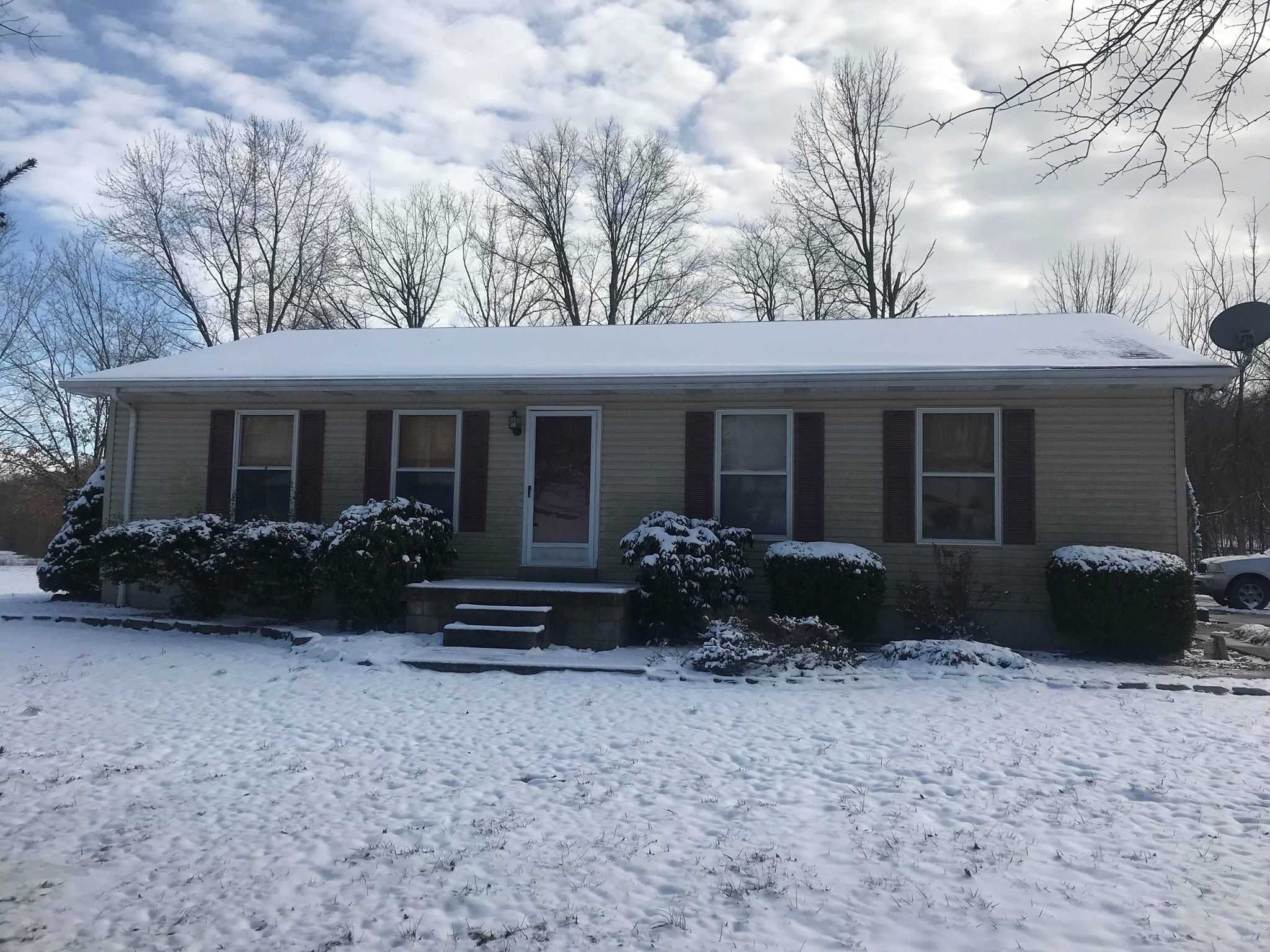 5975 Sheena Road Cannelton, IN 47520 - Photo 3 of 28
