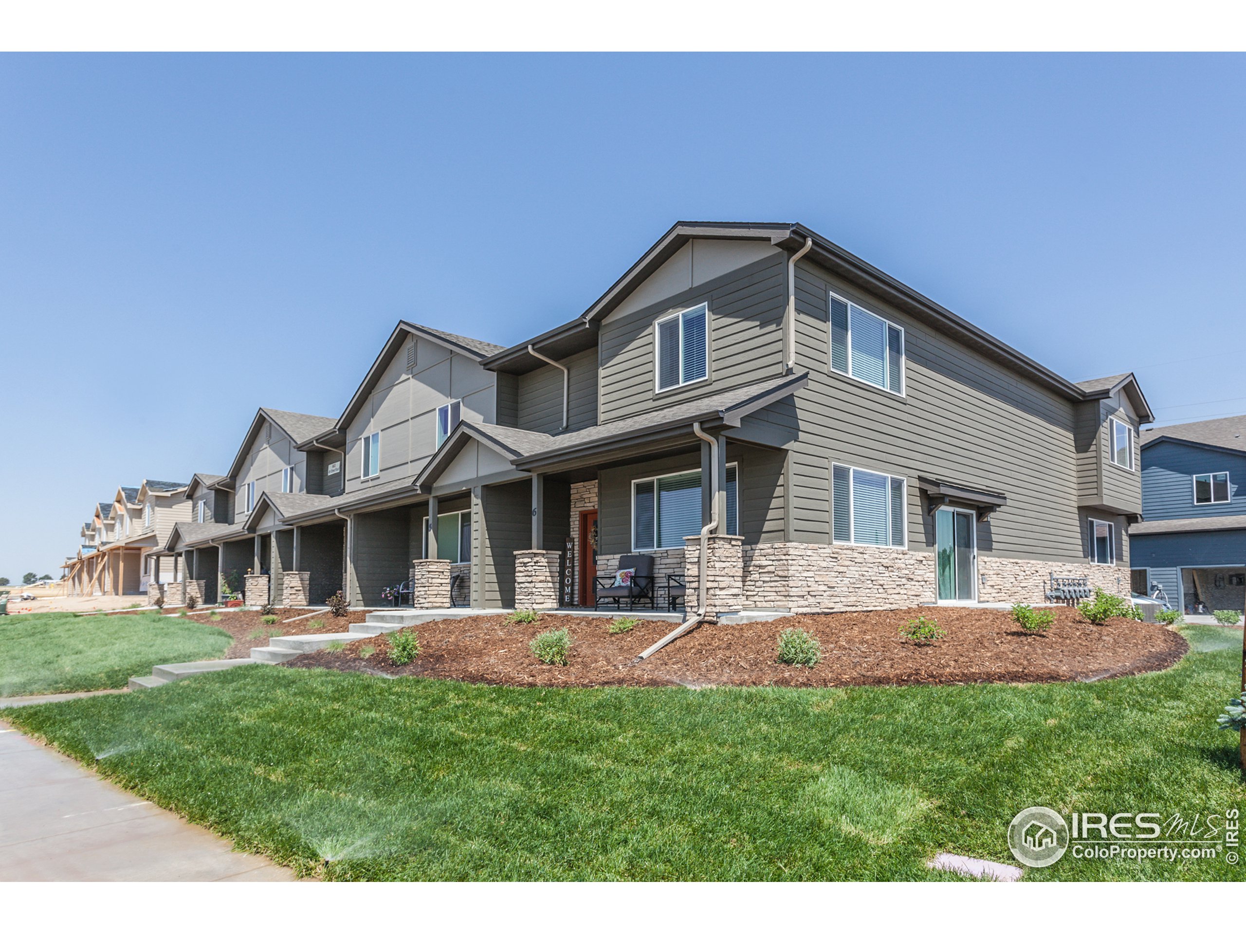 6611 4th St Road, Unit 4 Greeley, CO 80634 - Photo 3 of 34 Gallery Image 3