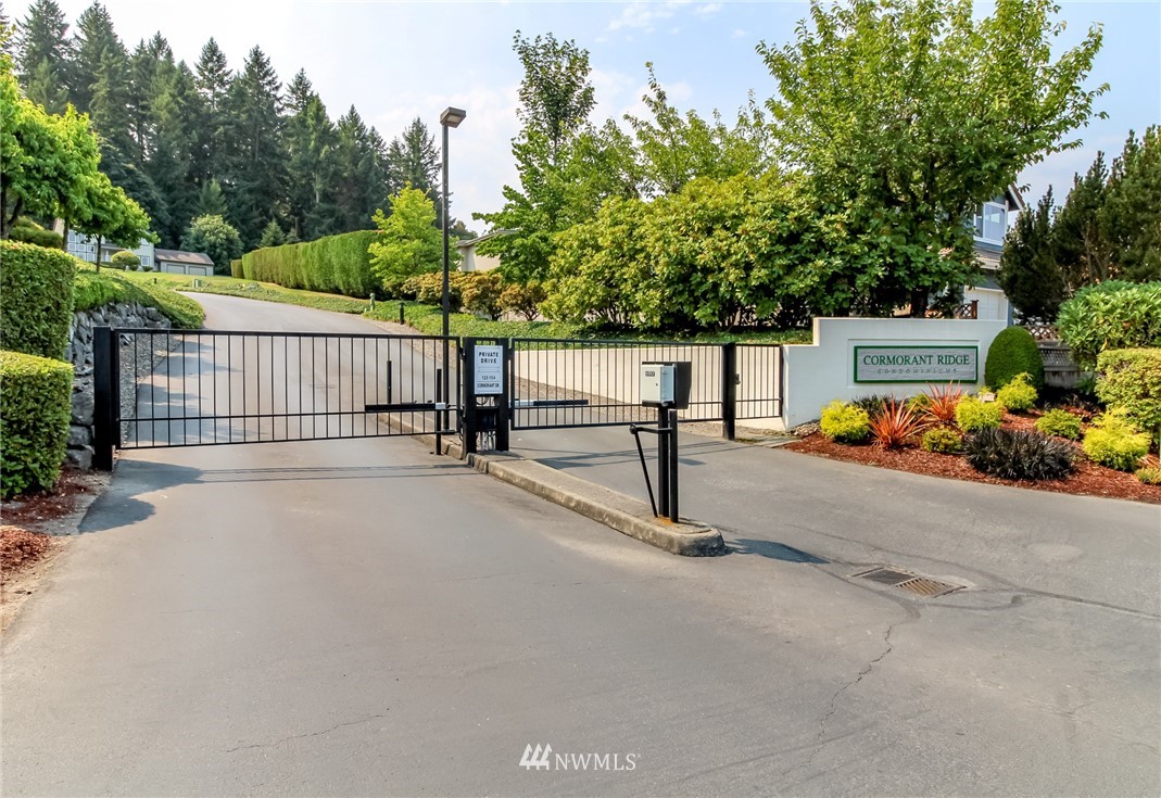 152 Cormorant Drive Steilacoom, WA 98388 - Photo 2 of 40 a view of a street with a street view