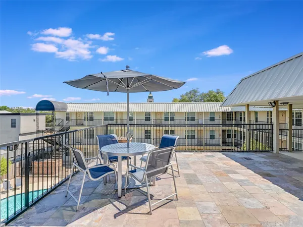 $1,250 | 910 Duncan Lane, Unit 31, Austin, TX 78705