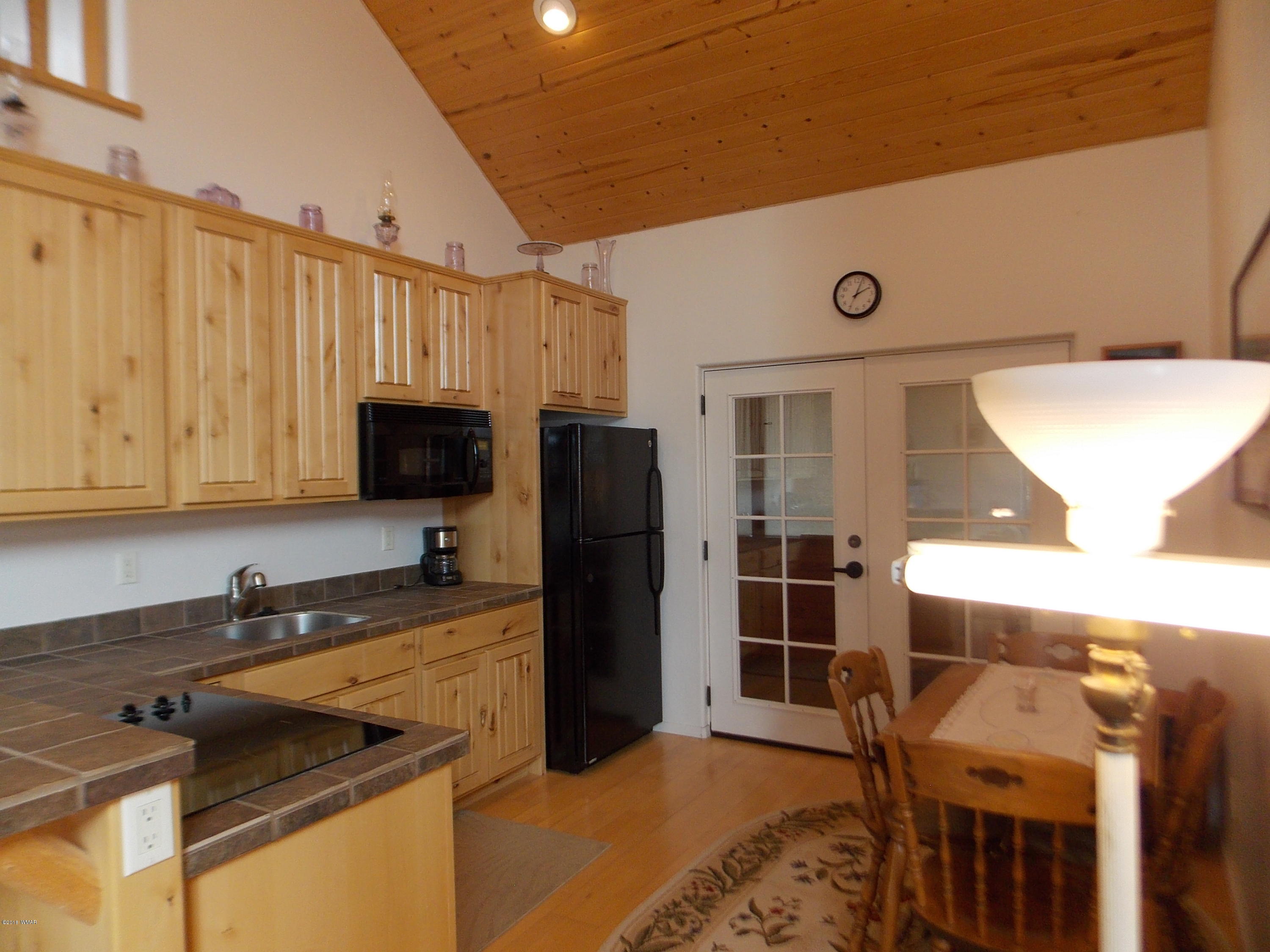 2296 Sunrise Road Overgaard, AZ 85933 - Photo 33 of 66