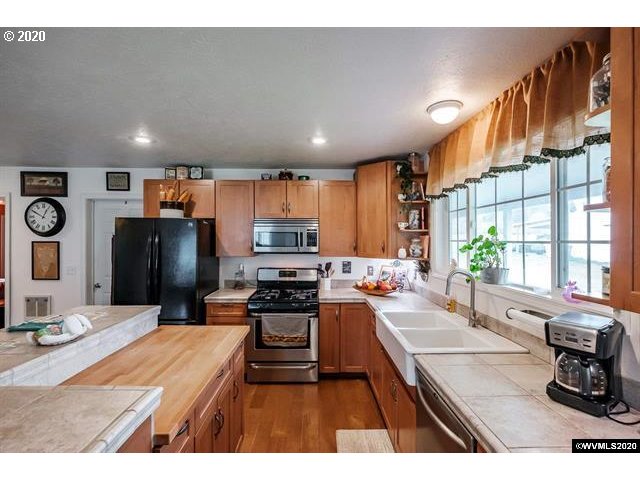 35273 Ede Road Lebanon, OR 97355 - Photo 3 of 32 Gallery Image 3