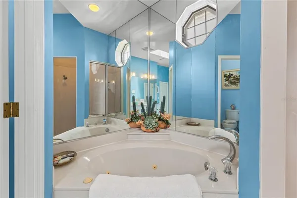 $725,000 | 832 Carnoustie Drive, Venice, FL 34293