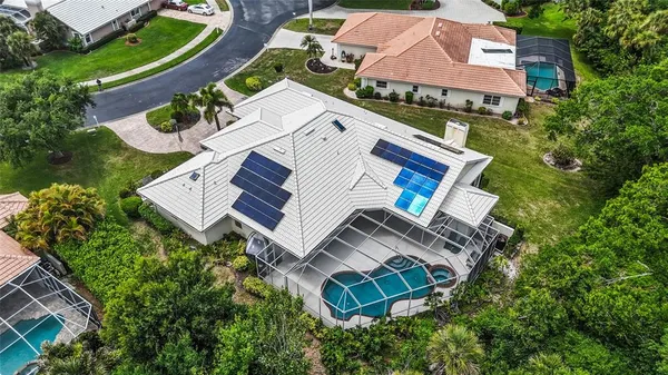 $725,000 | 832 Carnoustie Drive, Venice, FL 34293