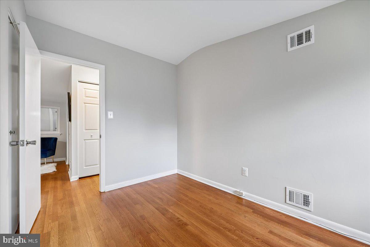 11518 Charlton Drive Silver Spring, MD 20902 - Photo 37 of 49 Bedroom 4