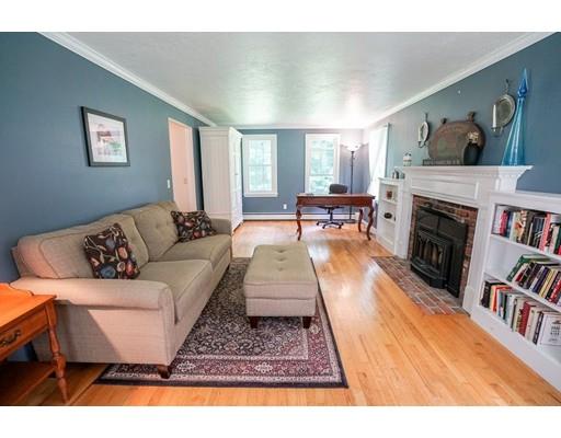 27 Leominster Road Princeton, MA 01541 - Photo 5 of 38