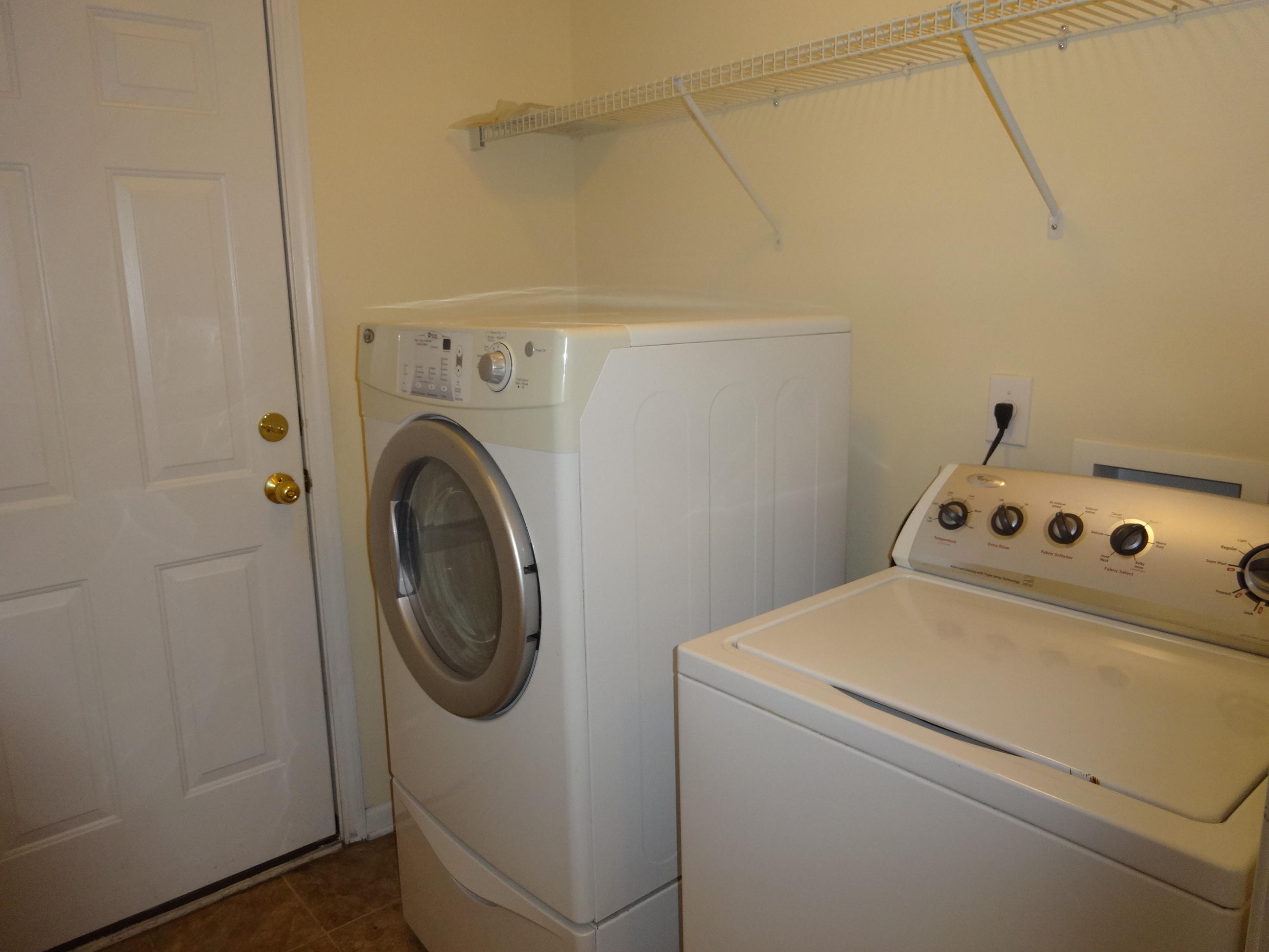 316 Edenton Road Goose Creek, SC 29445 - Photo 17 of 24 Laundry Room