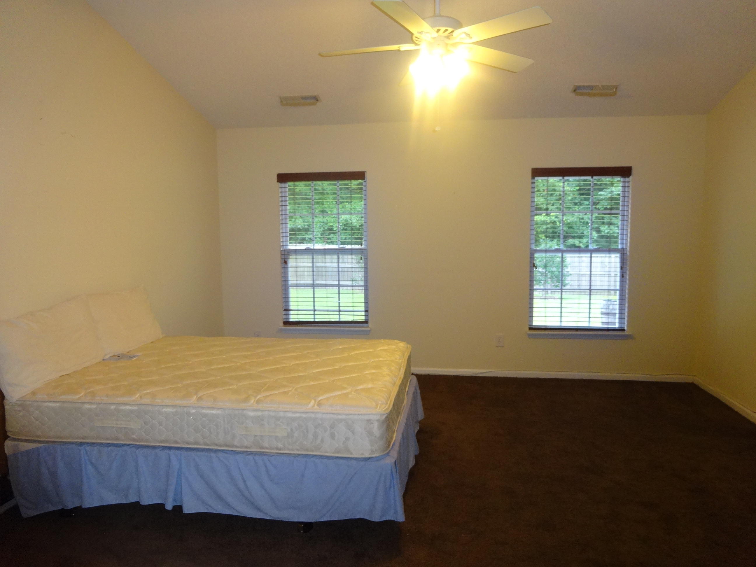 316 Edenton Road Goose Creek, SC 29445 - Photo 9 of 24 MBR