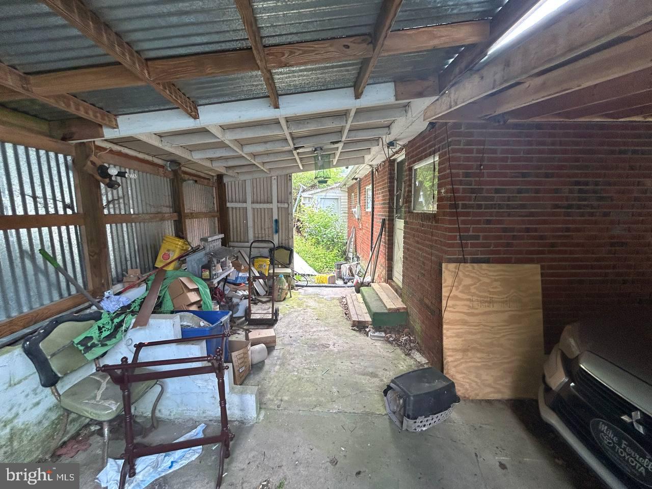 1423 Copperas Fork Road Holden, WV 25625 - Photo 11 of 56