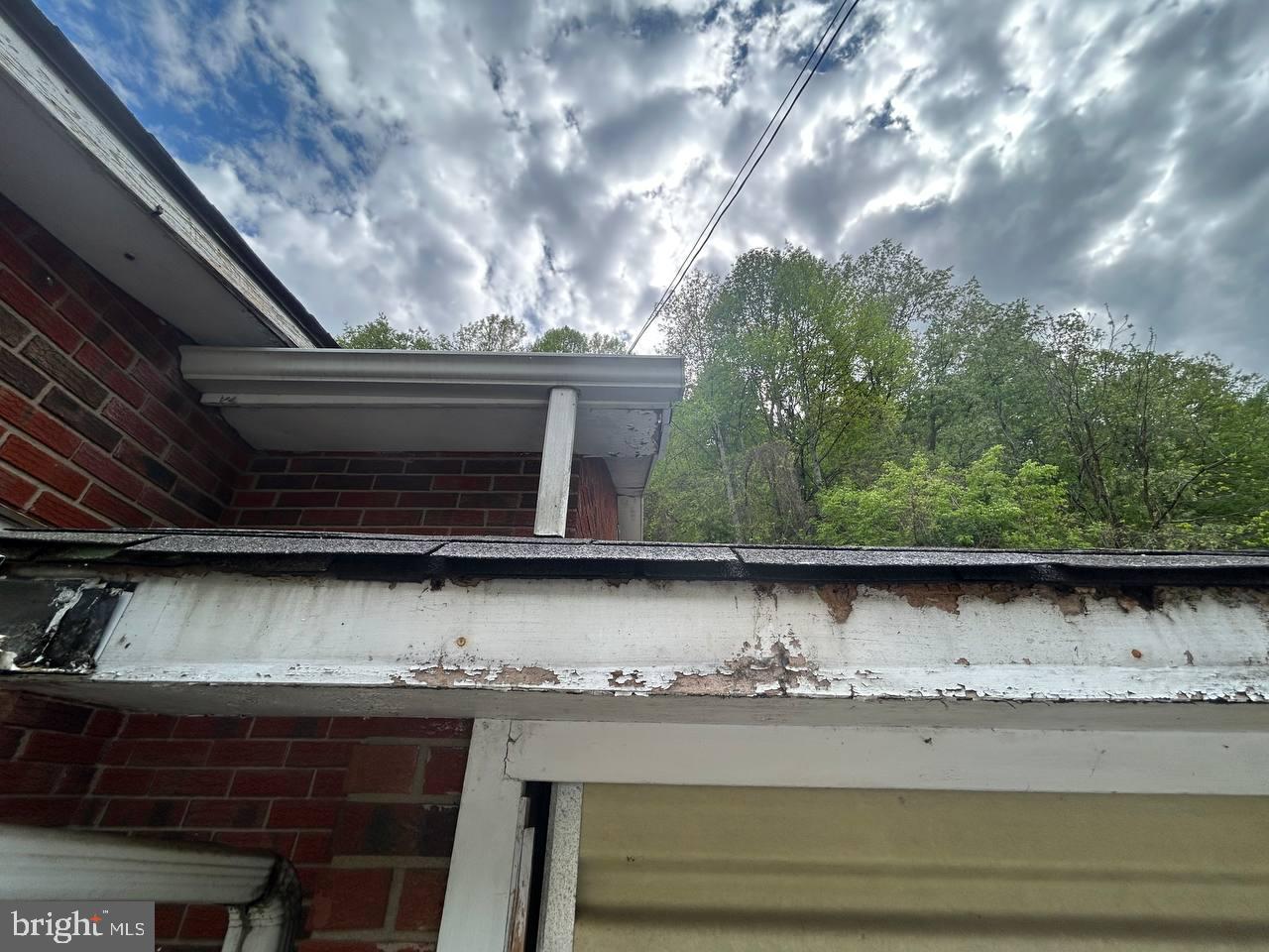1423 Copperas Fork Road Holden, WV 25625 - Photo 5 of 56