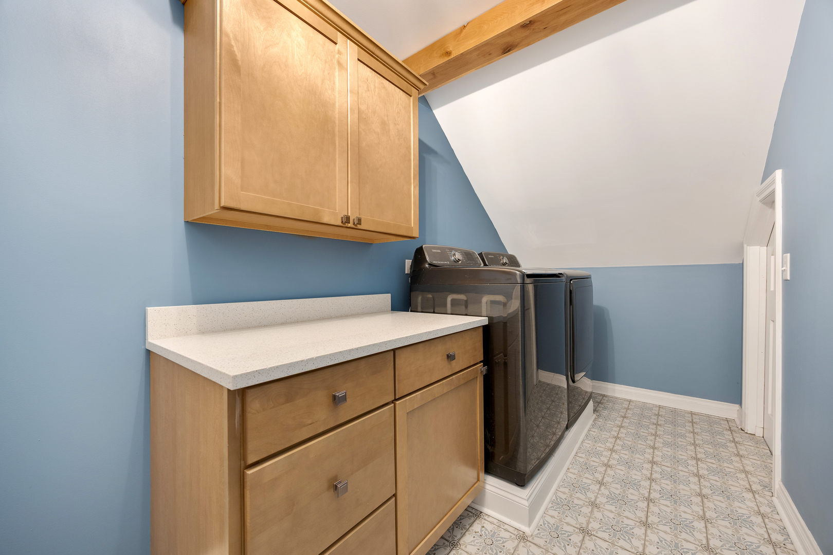 23-w531 23-w531 W Walnut Rd Road Roselle, IL 60172 - Photo 28 of 36