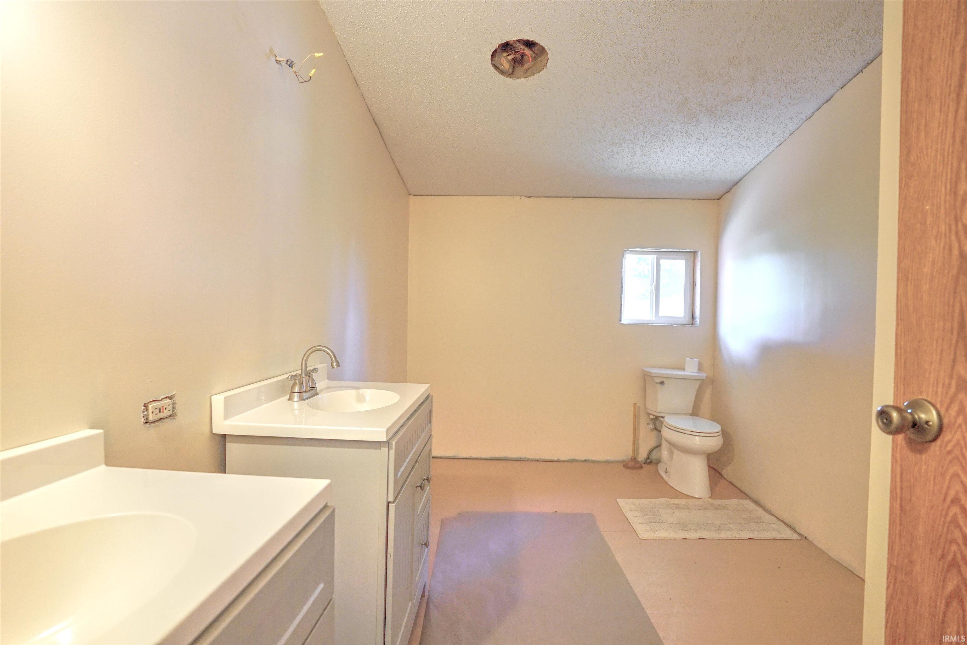 3989 North Sycamore Road Walkerton, IN 46574 - Photo 17 of 29