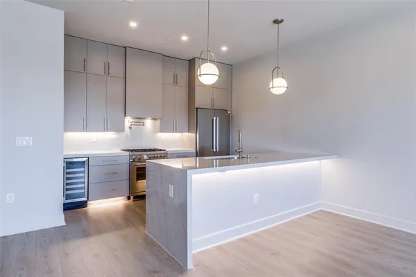 $339,000 | 1900 South Ervay Street, Unit 310, Dallas, TX 75215