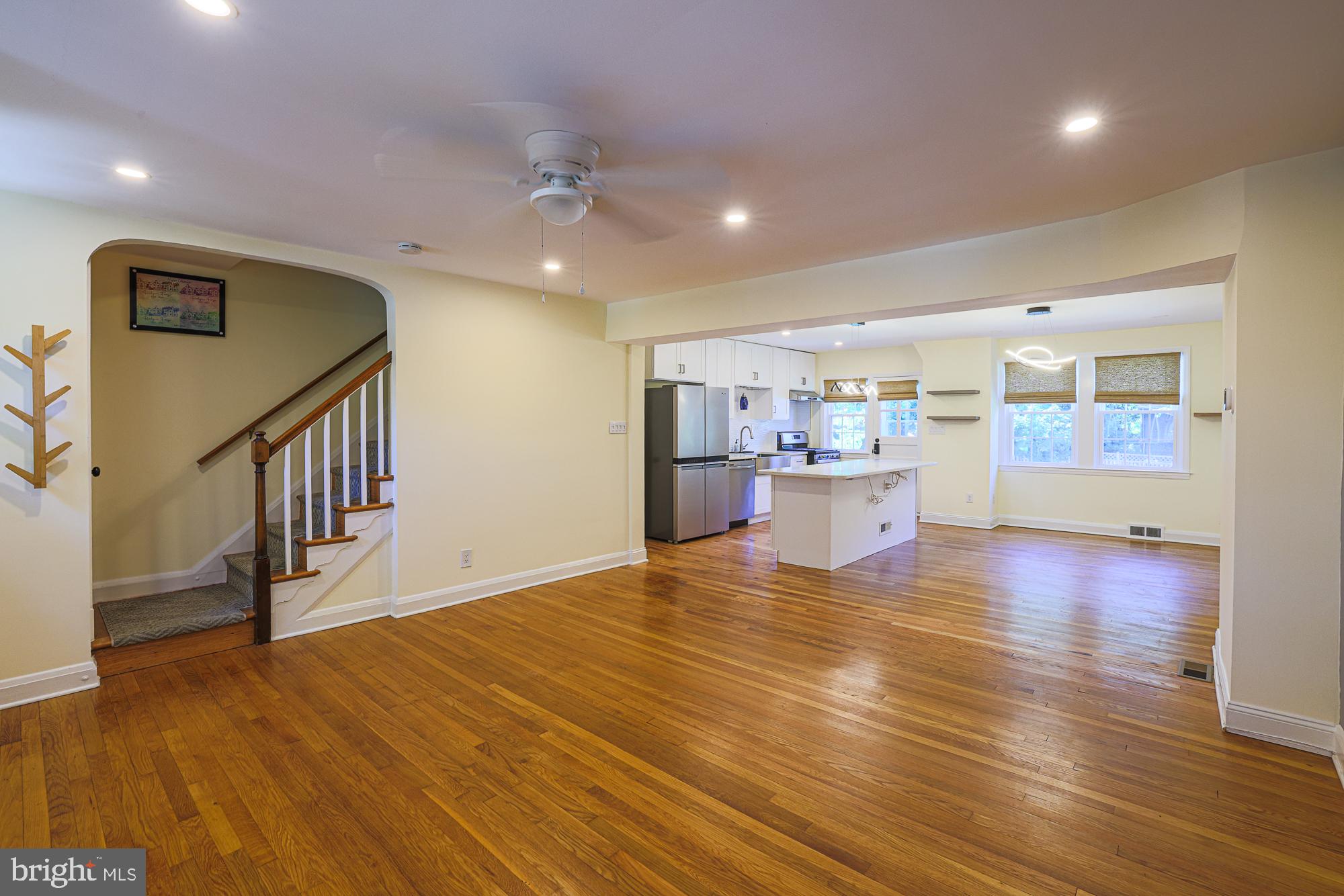 214 Overbrook Road Baltimore, MD 21212 - Photo 4 of 24 Spacious, inviting open layout.