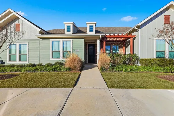 $2,500 | 1044 3rd Street, Argyle, TX 76226