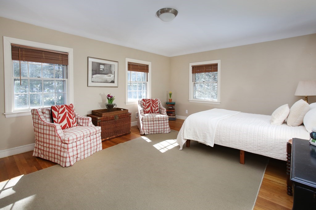 22 Stanford Road Wellesley, MA 02481 - Photo 17 of 26