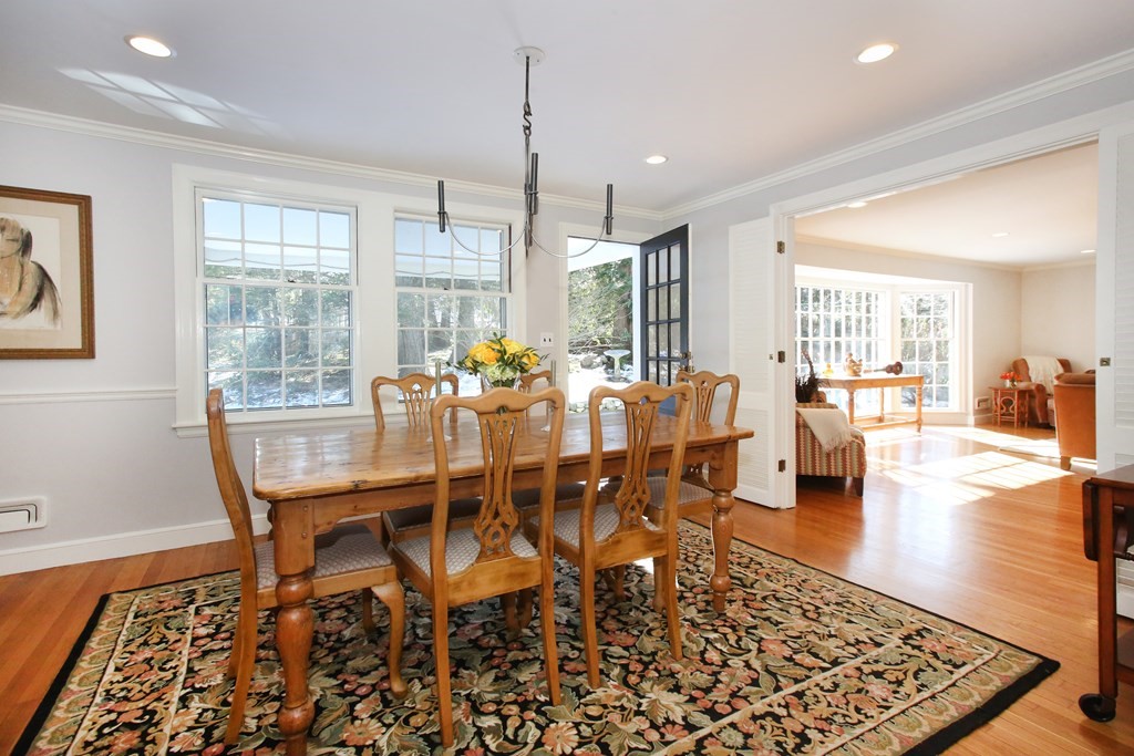 22 Stanford Road Wellesley, MA 02481 - Photo 7 of 26