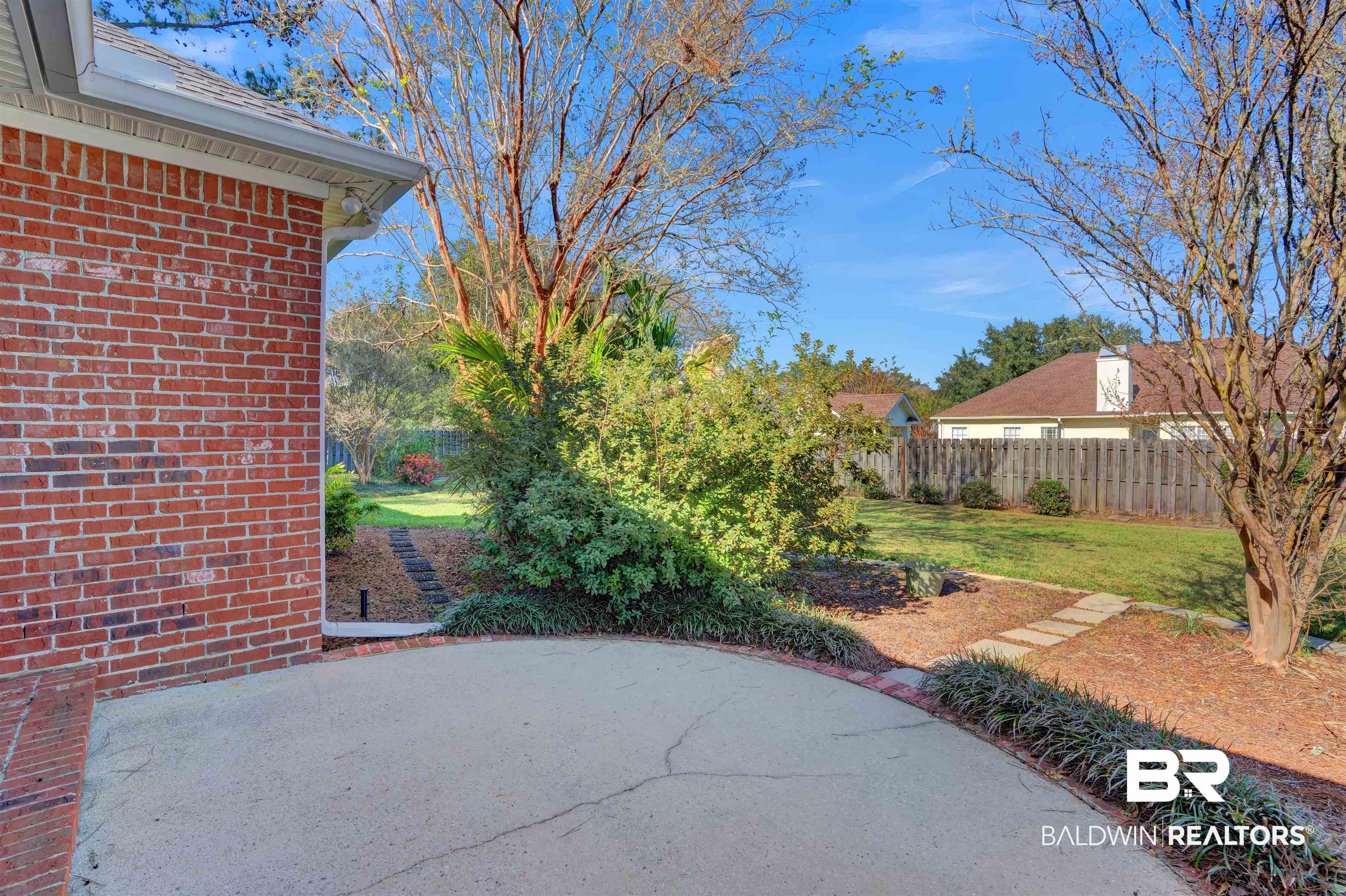 100 Conti Court Fairhope, AL 36532 - Photo 50 of 54 View of patio / terrace