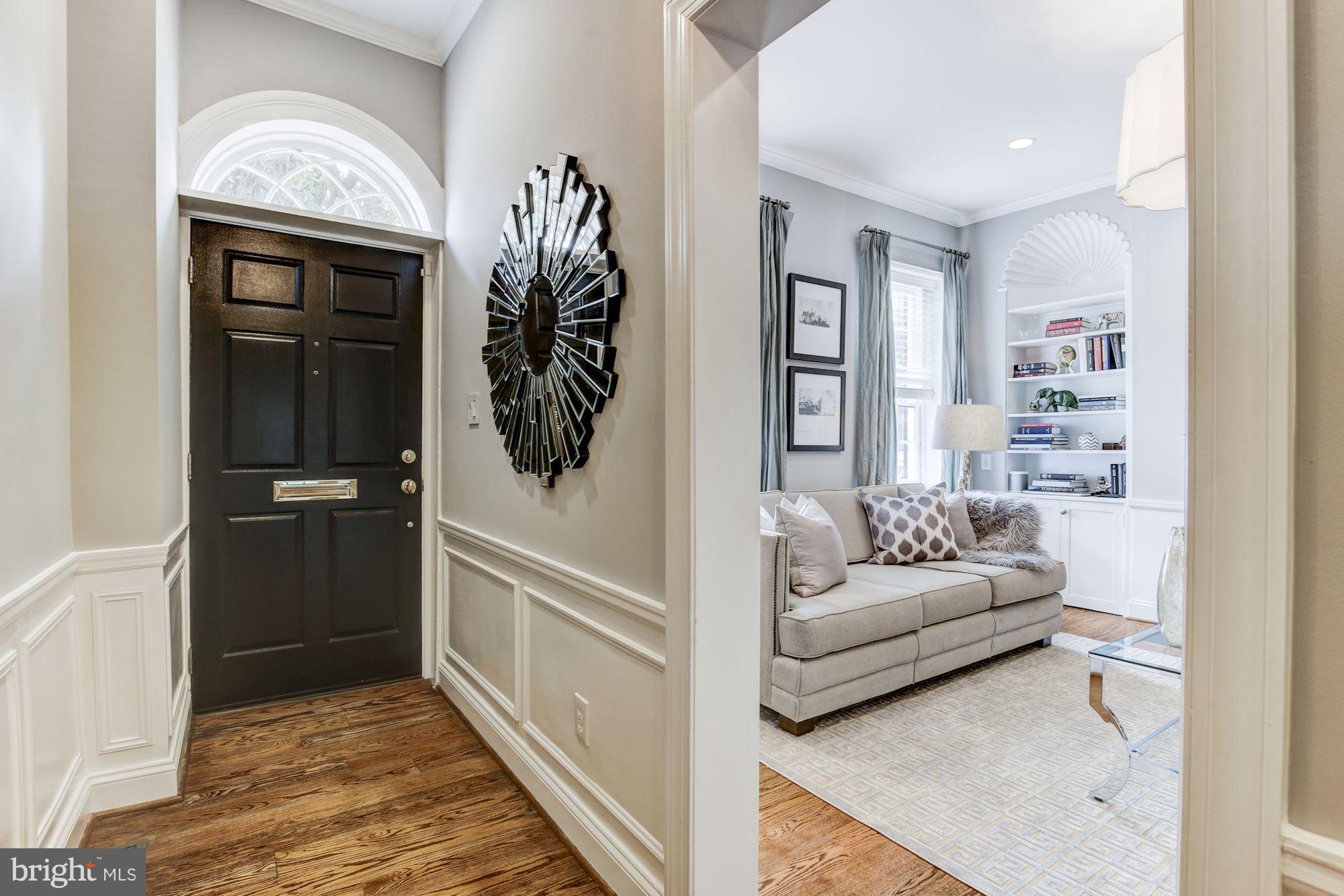 1511 33rd Street Northwest Washington, DC 20007 - Photo 2 of 15 Interior (General)