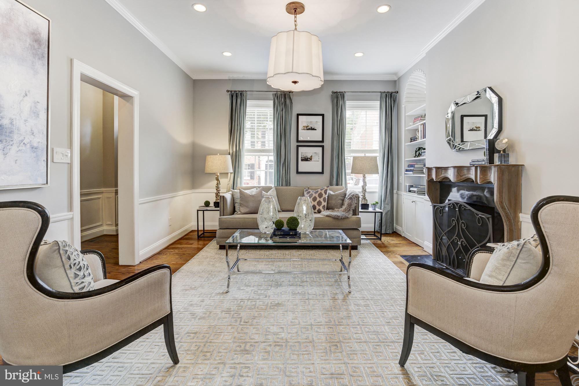 1511 33rd Street Northwest Washington, DC 20007 - Photo 3 of 15 Living Room