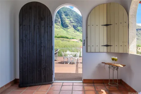 $3,750,000 | 84-940 Moaelehua Street, Waianae, HI 96792