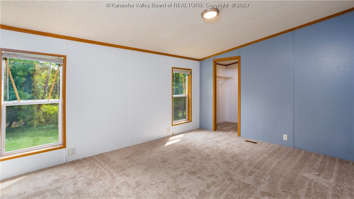 1607 Hedrick Road Scott Depot, WV 25560 - Photo 13 of 33 Gallery Image 13