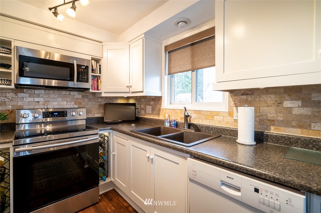 5598 Salish Road Blaine, WA 98230 - Photo 23 of 39 Gallery Image 23