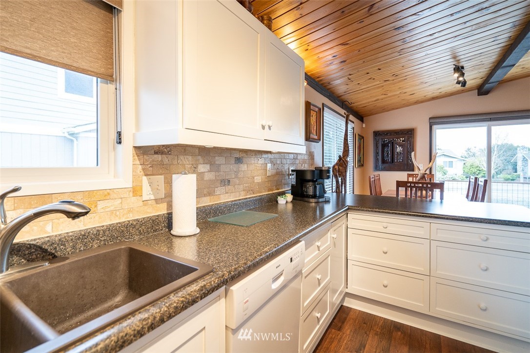 5598 Salish Road Blaine, WA 98230 - Photo 24 of 39 Gallery Image 24