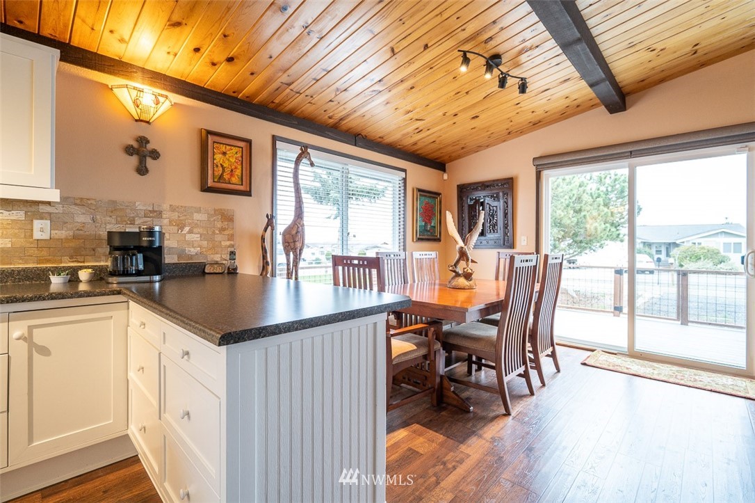 5598 Salish Road Blaine, WA 98230 - Photo 25 of 39 Gallery Image 25