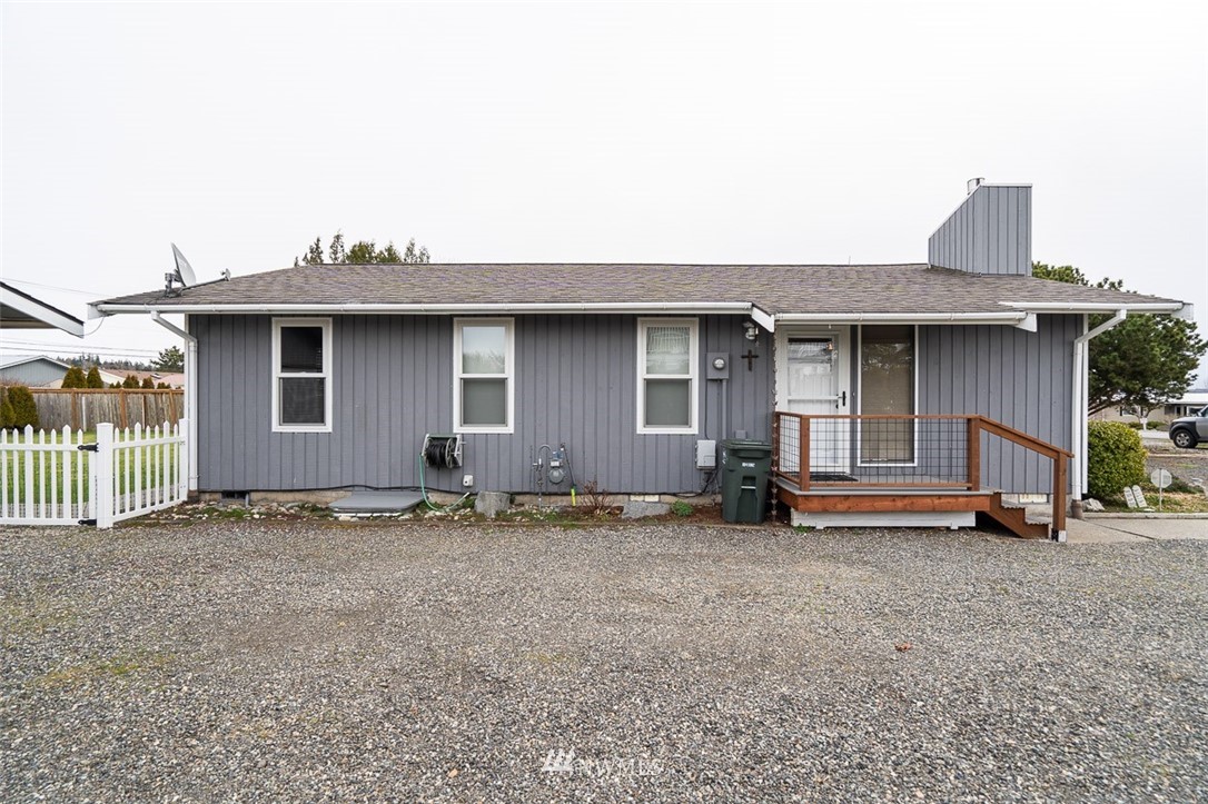 5598 Salish Road Blaine, WA 98230 - Photo 5 of 39 Gallery Image 5